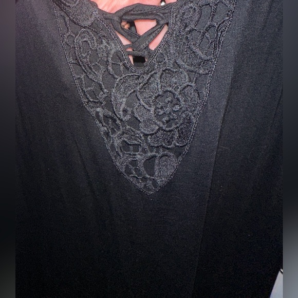 NWT Cable & Gauge XL Black Knit Soft Lace Top Peasant Blouse Macy’s $50 - Picture 3 of 8